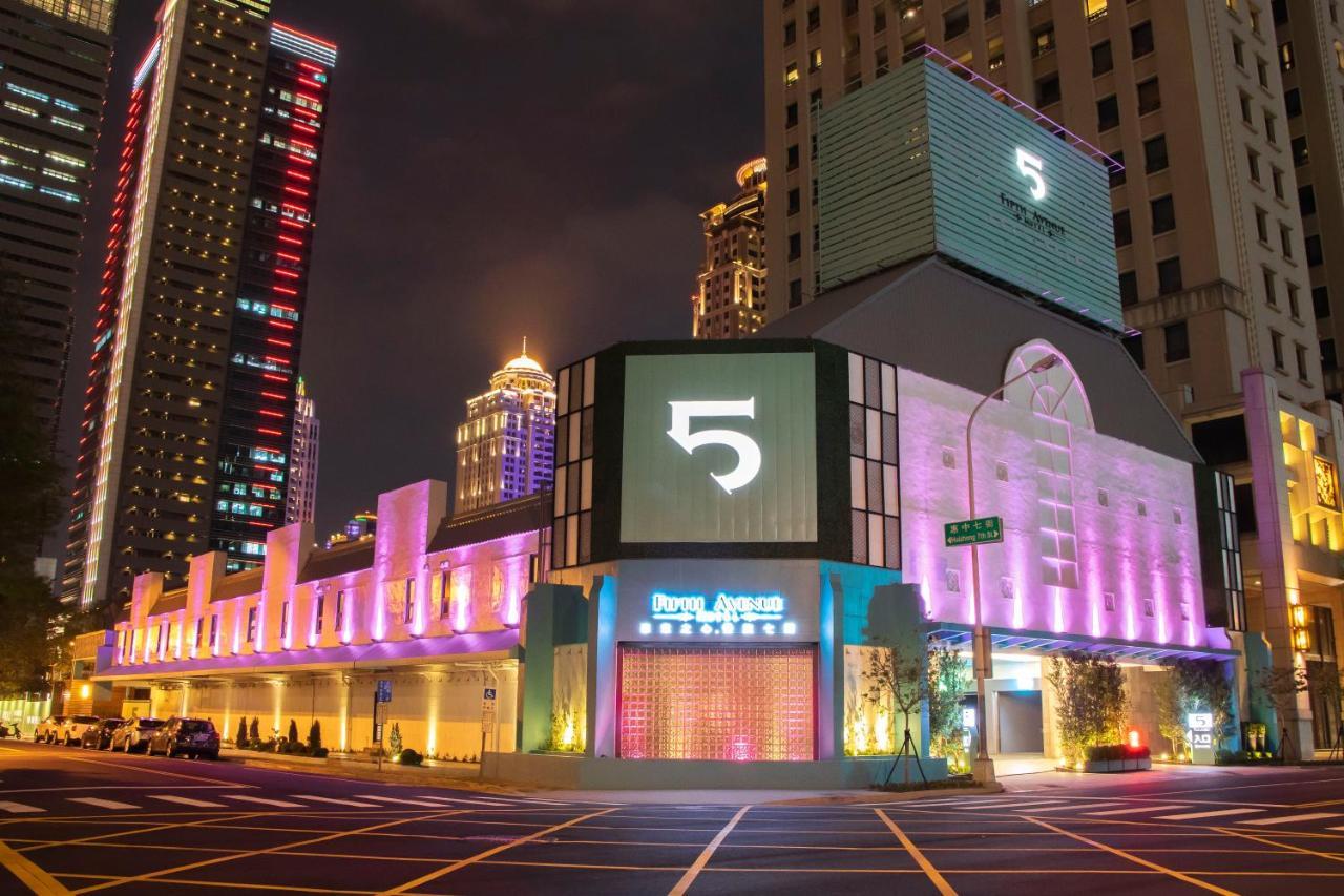 Fifth Avenue Motel Тайчжун Екстер'єр фото