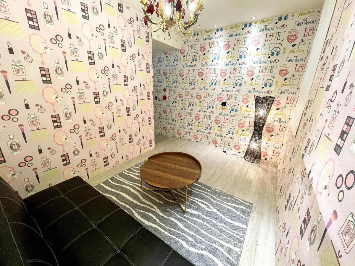 Fifth Avenue Motel Тайчжун Екстер'єр фото